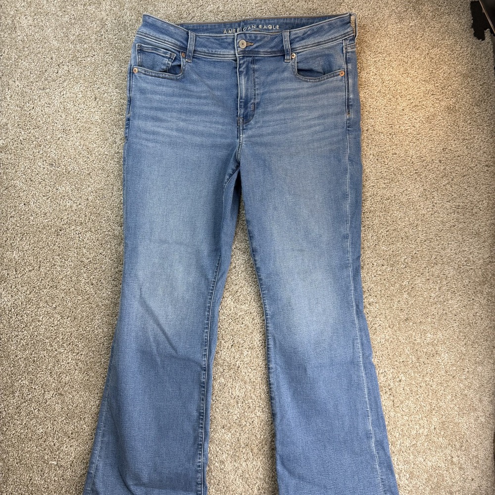 American Eagle Outfitters Kick Boot Jeans Womens 14 Short Med Wash Stretch Denim